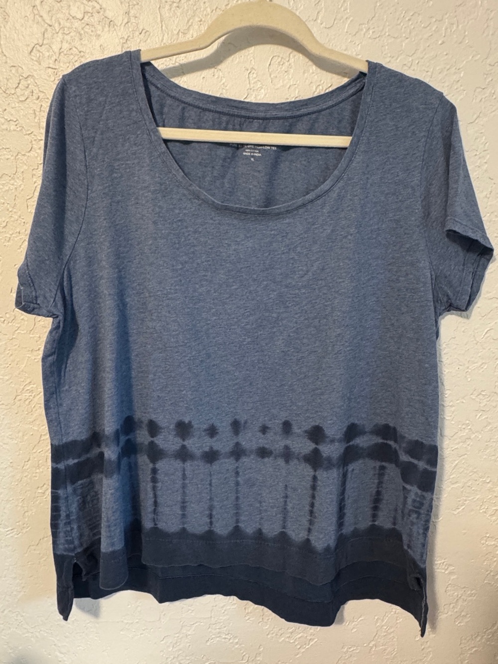 Women’s Scoop Neck Short Sleeve Tee in Heather Blue Tie-Dye, cotton